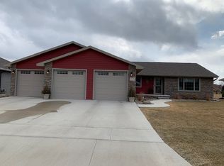 1315 14th Ave W, Gillett Grove, IA 51301