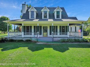 9460 E Murphy Rd, Lyons, MI 48851