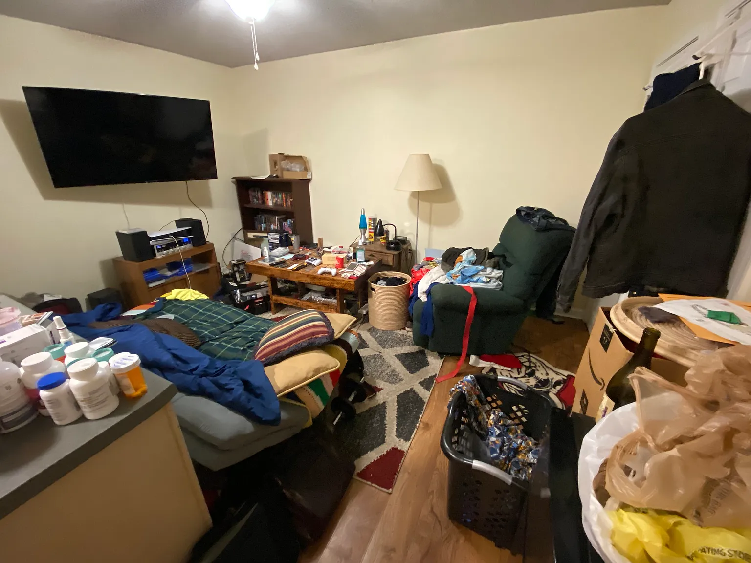 1 bed, 600 sqft, $945 — Photo 2