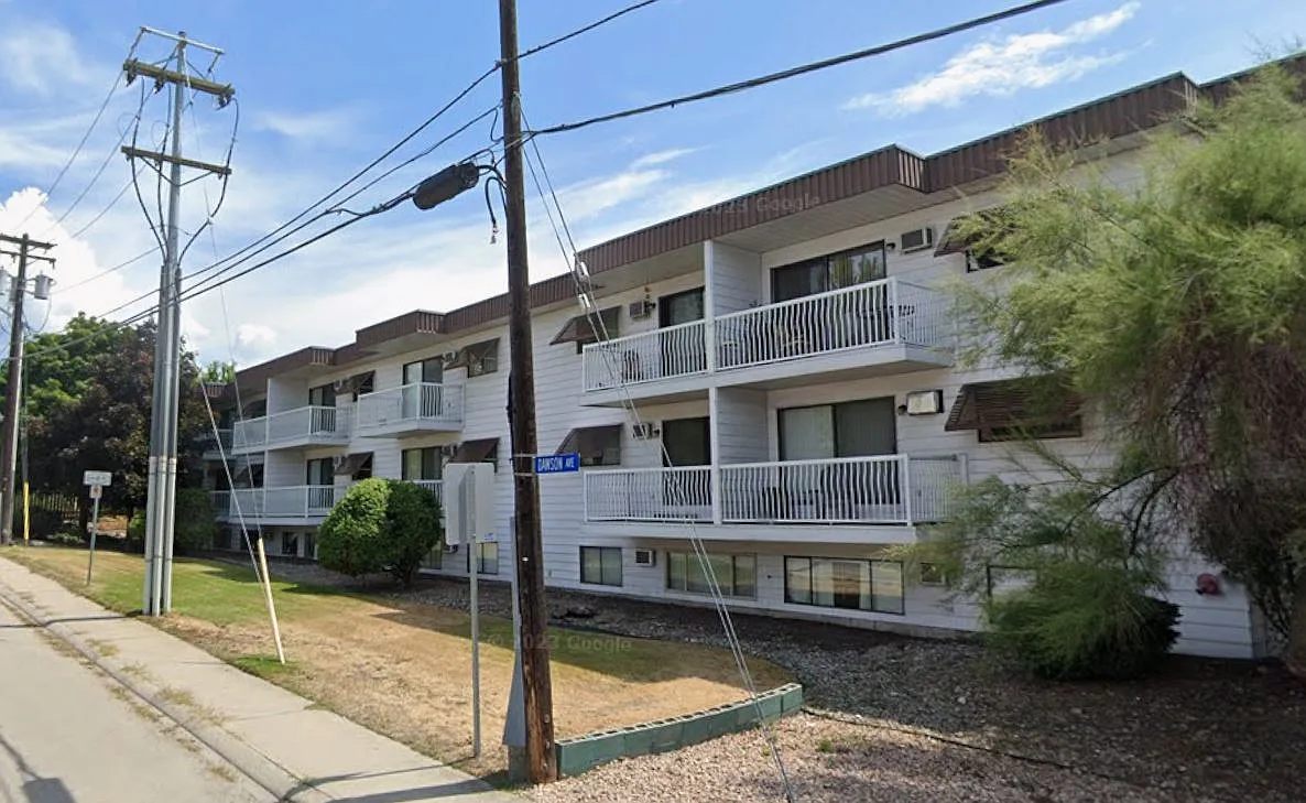 Dawson Place — Photo 2