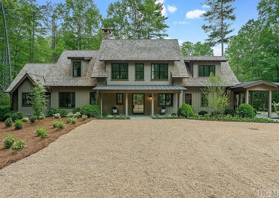 1st image of 100 Farmhouse Trail
