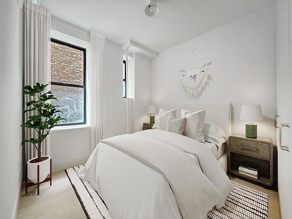 3rd image of 217 Thompson St APT 14