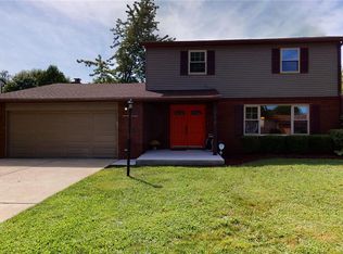 324 Veach Dr, Fairview Heights, IL 62208