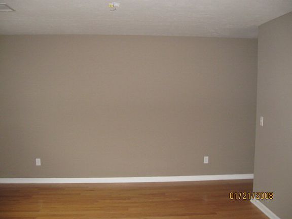 2nd image of 1225 Cinnamon Dr