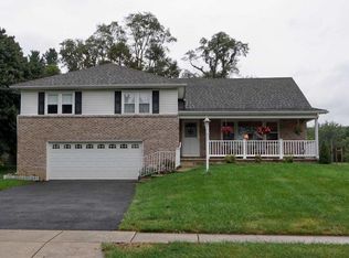 4052 Allison Dr, York, PA 17402