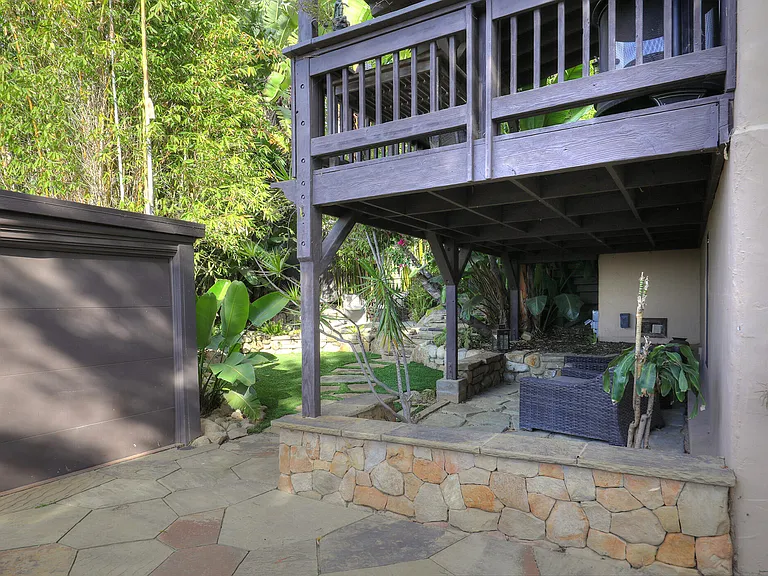 1423 Alta Vista Rd — Photo 6