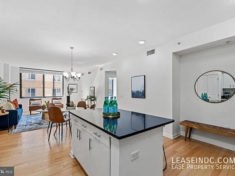 440 L St NW #706 — Photo 4