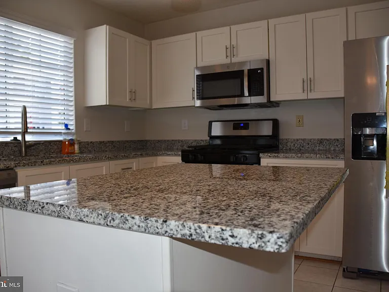 2306 Cold Meadow Way — Photo 21
