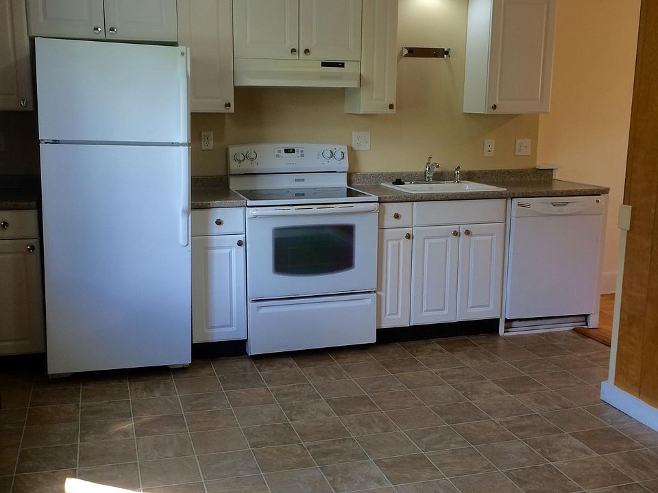 67 Fiske Ave, Waltham, MA 02453 Zillow