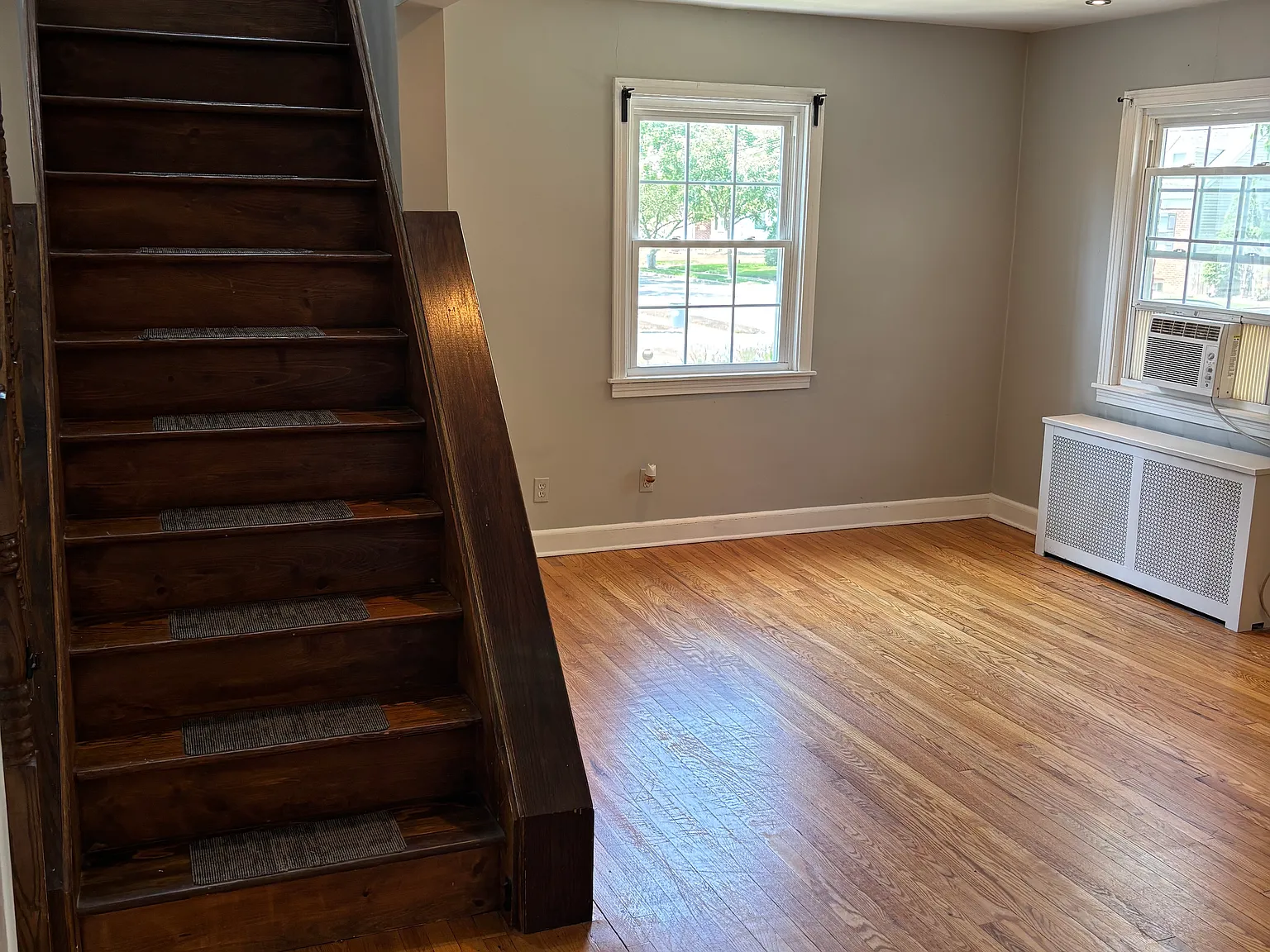 188 Harrison St — Photo 3