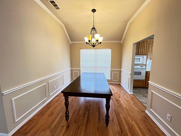 4th image of 1342 Lyra Ln