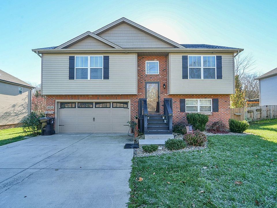 1st image of 1024 Aberlea Valley Cir