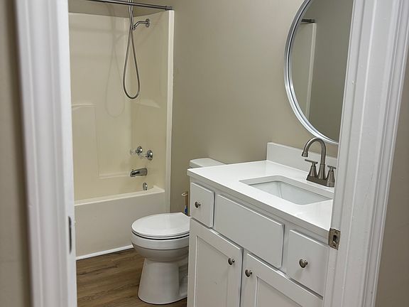 5th image of 23 Wayson Rd #108