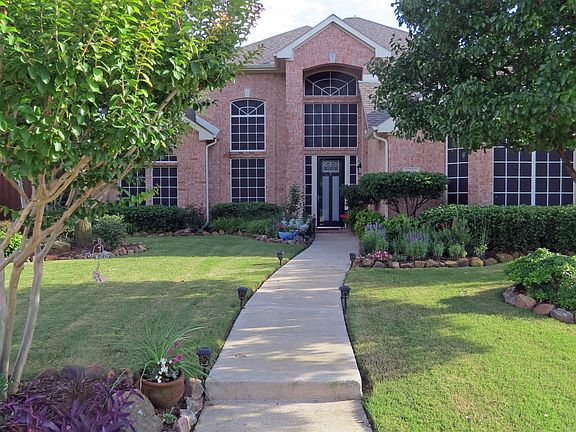 2nd image of 1405 Grimes Drive