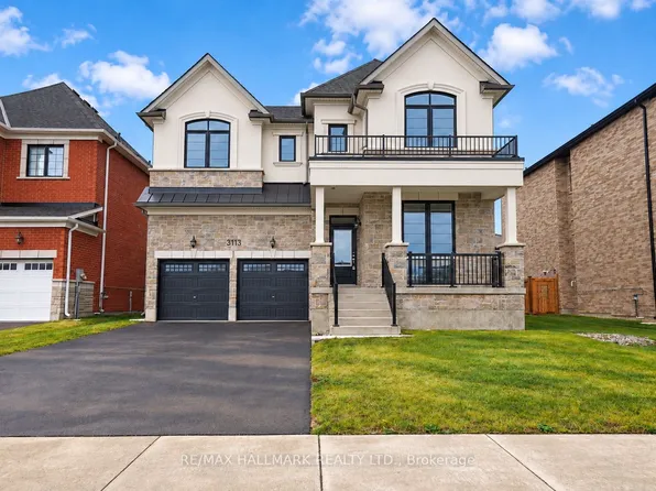 3113 Ireton St, Innisfil, ON L9S 0R9
