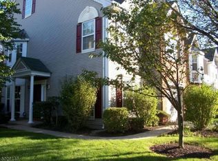 1501 Stech Dr, Bridgewater, NJ 08807