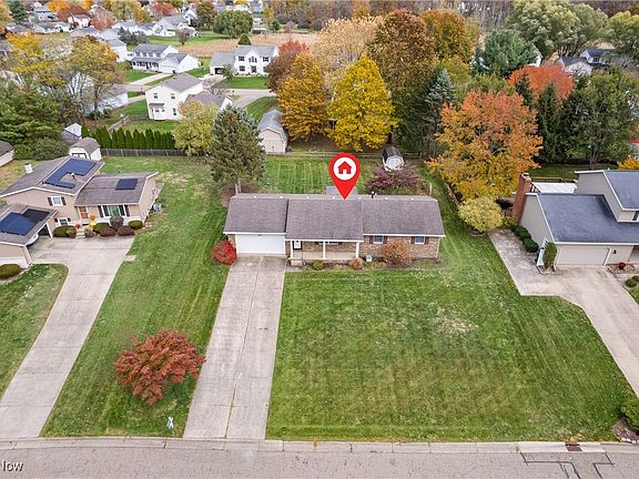 4th image of 12390 Springwater Ave NW