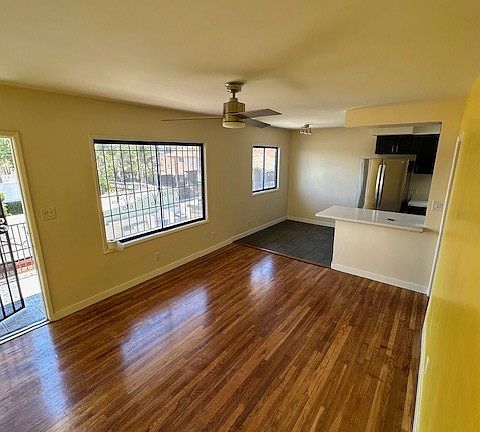 2nd image of 7-1417 N Broadway