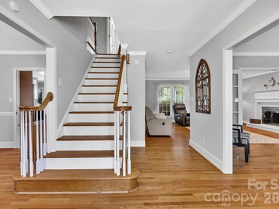 5th image of 12800 Twilight Dr