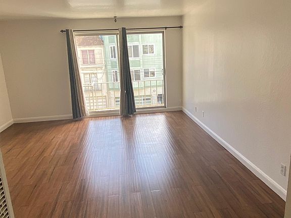 Bedroom/Living room