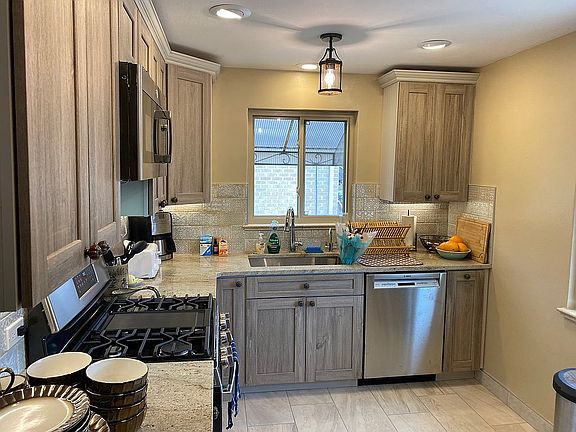 Main Level Kitchen