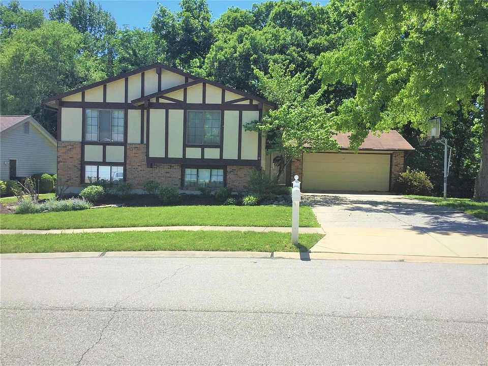 Welcome home to 2669 Bluff Ridge Drive!