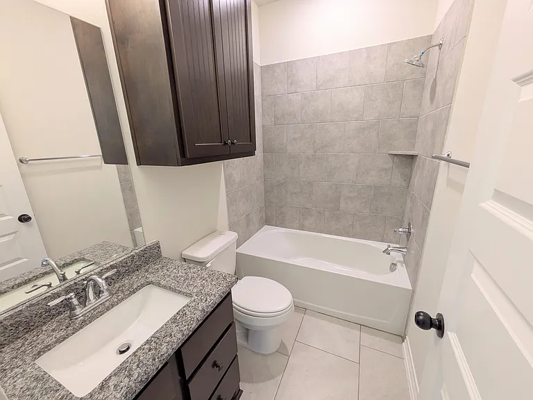 2250 W Bridge St — Photo 12