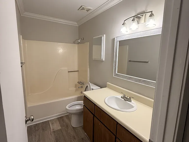 1522 Parkway Ct #E6-E6UNIT — Photo 3