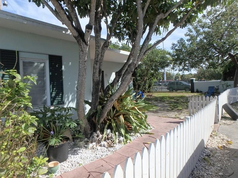 1st image of 3669 Charnie Ln #A/b
