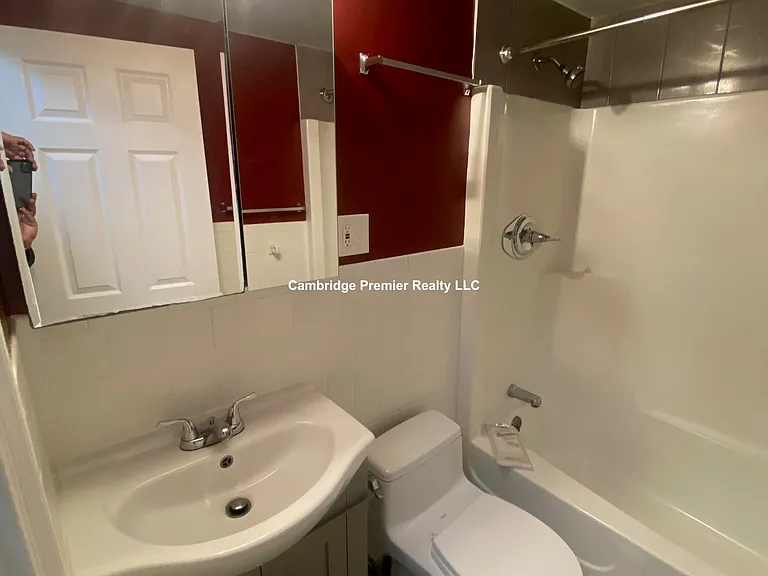 1691 Cambridge St #5 — Photo 12