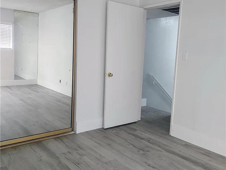 4614 Grand Dr #2 — Photo 14