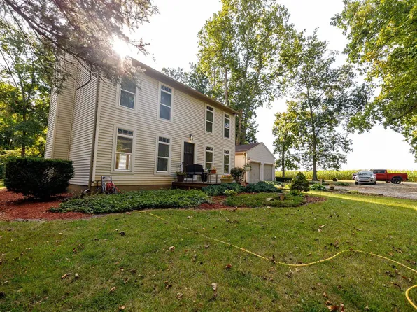 3837 S 500 E, Rochester, IN 46975