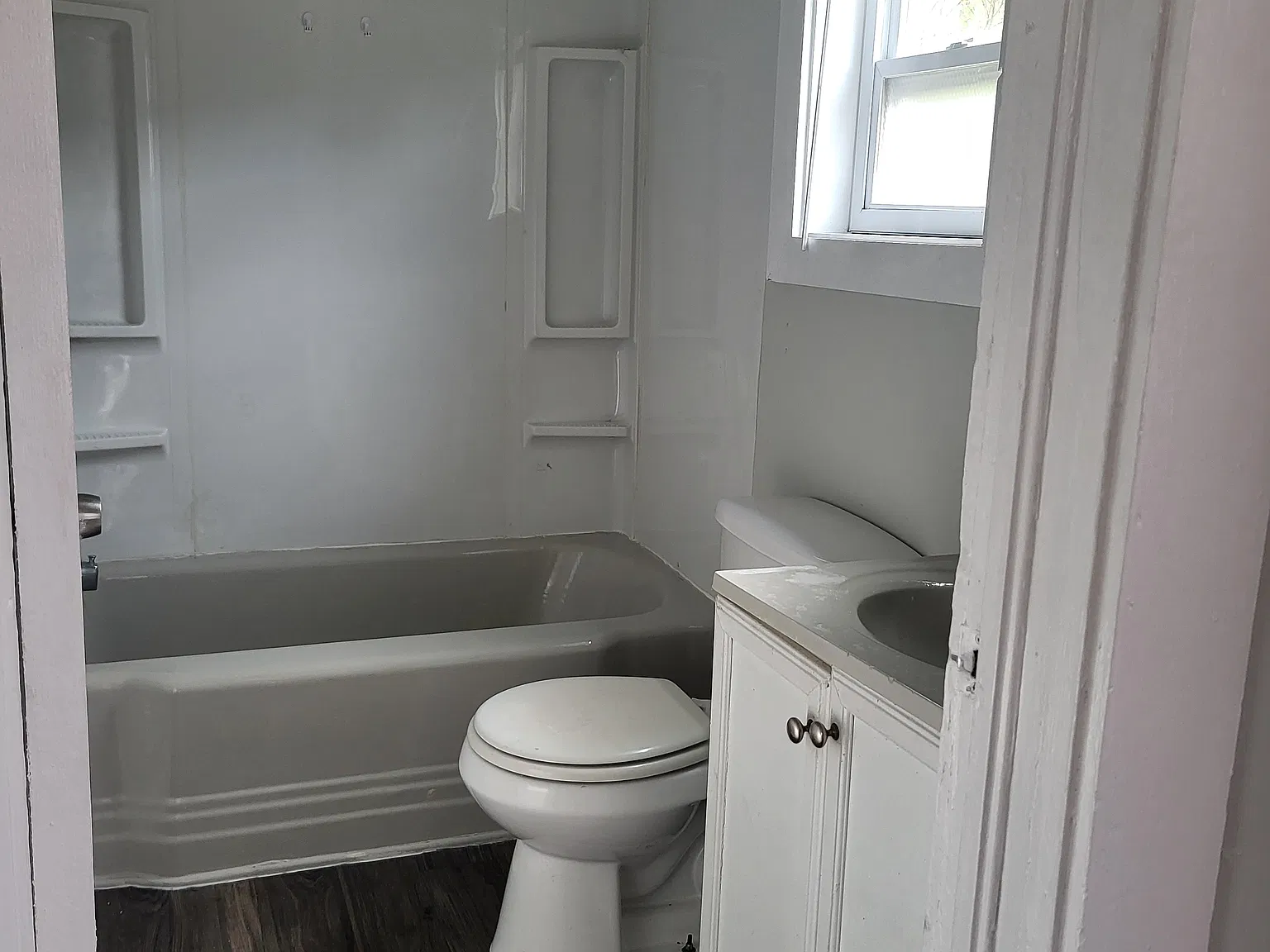 2 bed, 825 sqft, $700 — Photo 3