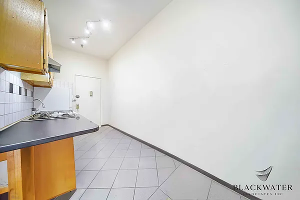 Rented by Blackwater Associates Inc. | media 11