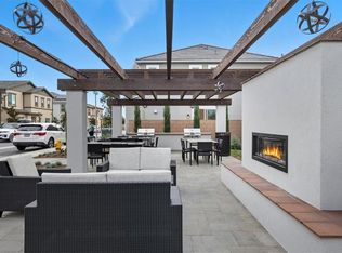 415 Willow Run Ln, Carson, CA 0Lane