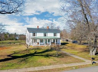 22010 Farmers Ln, Jetersville, VA 23083