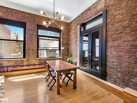 4th image of 7 E 13th St #5A