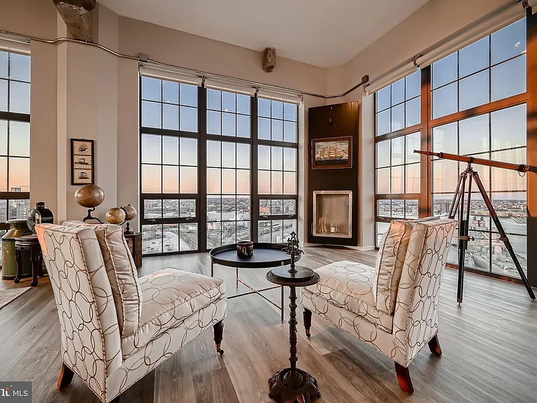 1200 Steuart St #1611 — Photo 4