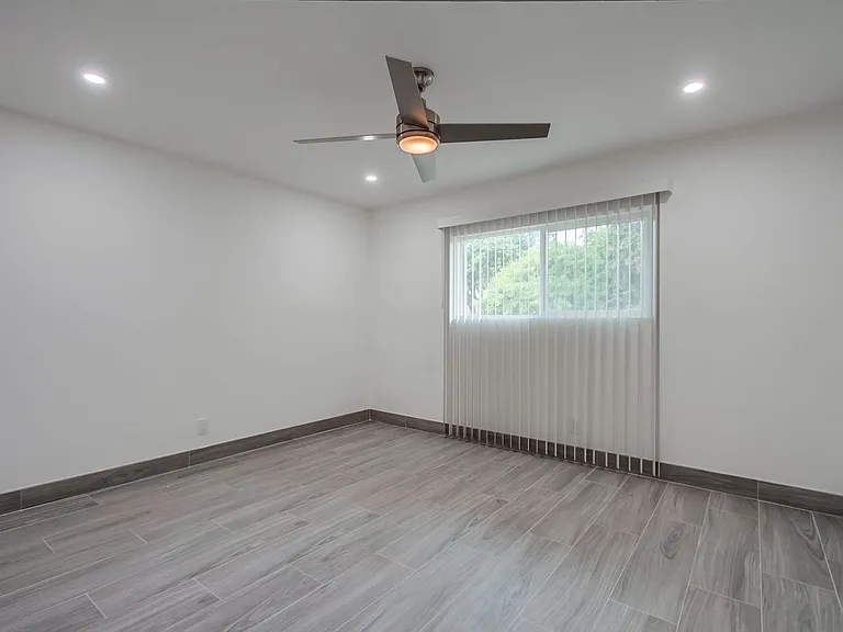 1234 Calle Jules — Photo 24