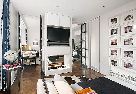 4th image of 251 W 19th St APT 8B
