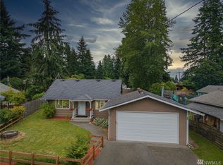 24315 90th Ave W, Edmonds, WA 98026