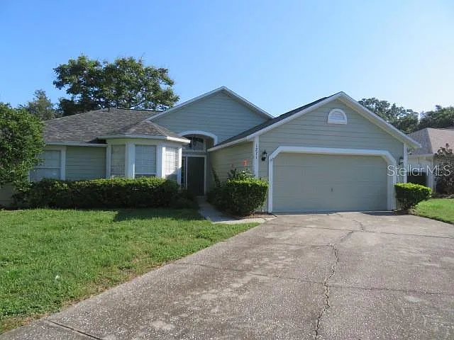 3 bed, 2.0 bath, 1478 sqft, $2,300 — Photo 4