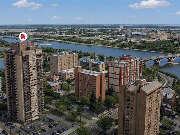 2nd image of UNIT 1702-311 6th AVENUE N