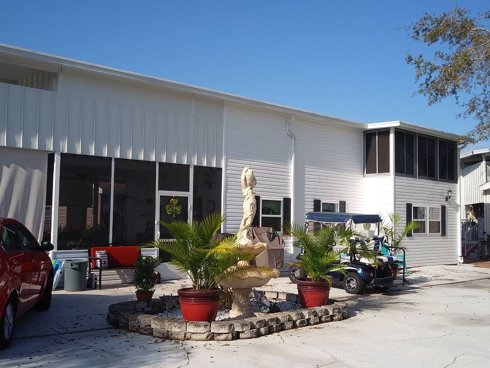 1st image of 726 Par Pines Blvd
