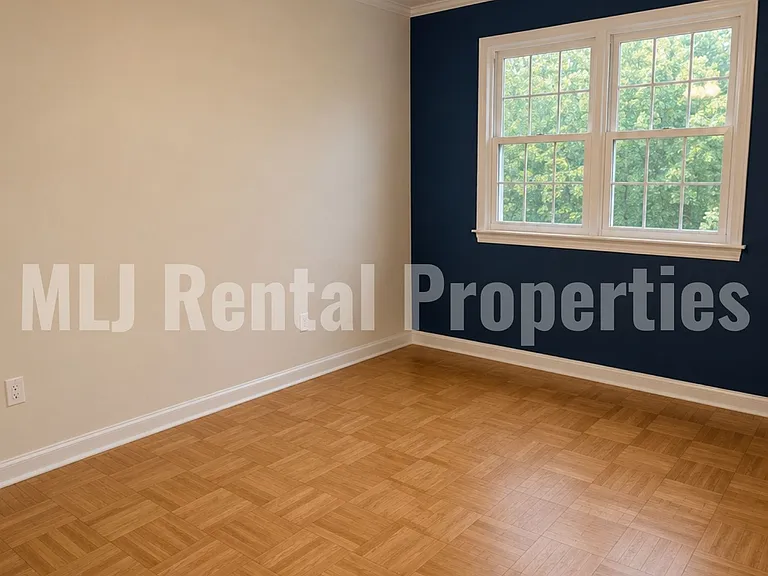 5881 S Irvington Ave — Photo 25
