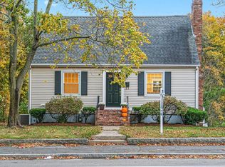 798 Middle St, Weymouth, MA 02188