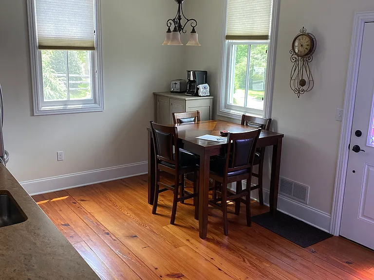827 Wollaston Rd #4 — Photo 7