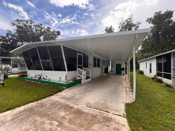 16 Twin Coach Ct, Daytona Beach, FL 32119