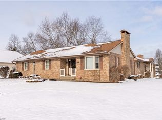 5205 Trent Rd NW, Canton, OH 44708