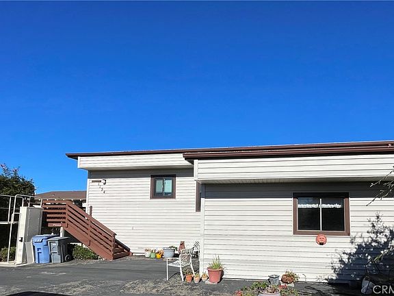 2nd image of 1154 Santa Ysabel Ave